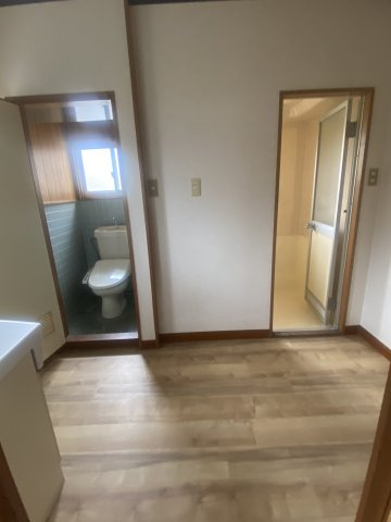 御立一戸建の洗面所