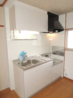 【キッチン】 | エルディム杉山 | お料理しやすいキッチンです