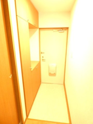 【玄関】 | トゥールモンドＡ | 玄関です