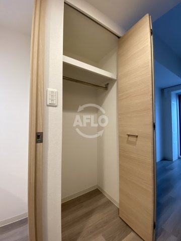 ファステート大阪ドームライズの収納|ファステート大阪ドームライズ　クローゼット