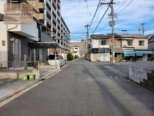 東大阪市御厨東1丁目の前面道路含む現地写真