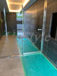 【エントランス】 | イートアパートメントヴェリタス