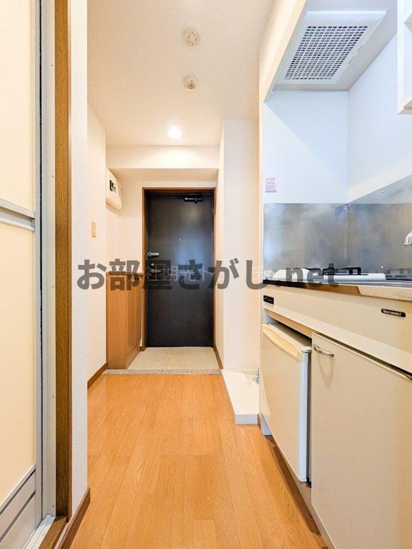 【交通が便利なエリア】クレアシオン市ヶ谷西の玄関