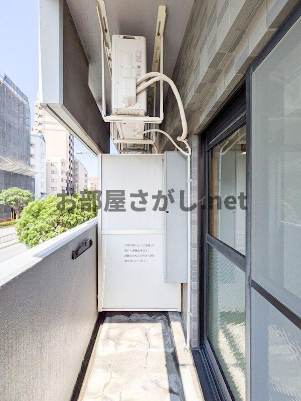 【交通が便利なエリア】クレアシオン市ヶ谷西のバルコニー