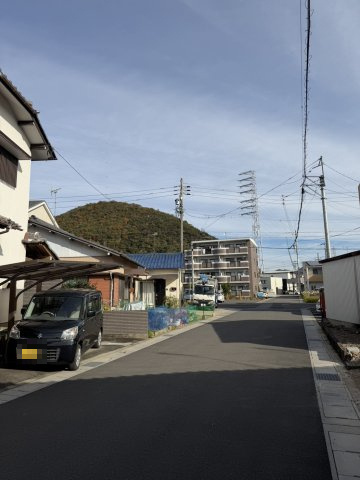 中古住宅　八代2丁目の前面道路含む現地写真