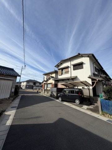 中古住宅　八代2丁目の前面道路含む現地写真