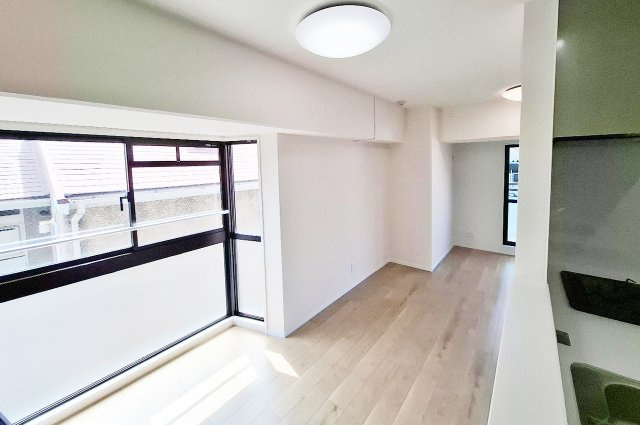 アグラード堺の居間・リビング