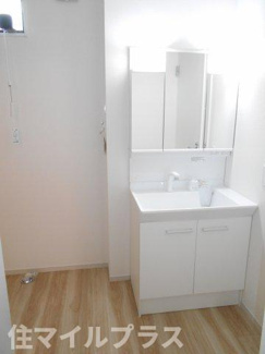 【独立洗面台】 | 福島市松川町新築一戸建て1棟 | 独立洗面化粧台が付いています