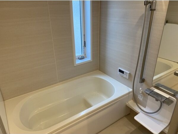 ドルチェヴィータマルヤの浴室