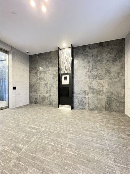 パルティール笠寺のエントランス