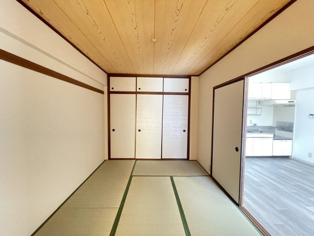 メゾン大邦の和室