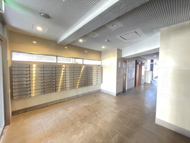 メゾン大邦のロビー