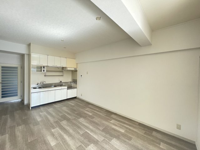 メゾン大邦の居間・リビング