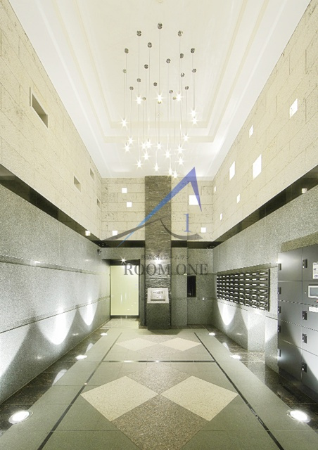 ルーブル仲六郷弐番館のその他共用部分|ロビーです。