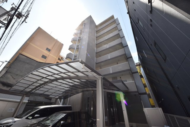 リーベルクリサンスの外観