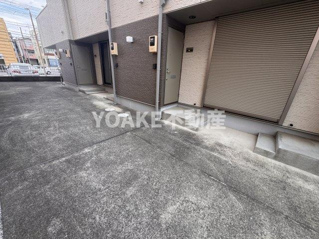 メゾン相模大野のエントランス