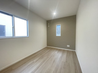 【洋室】 | 八重瀬町伊覇（全4棟）ラスト2号棟 | 2号棟　洋室6.4帖＋CL付き♪