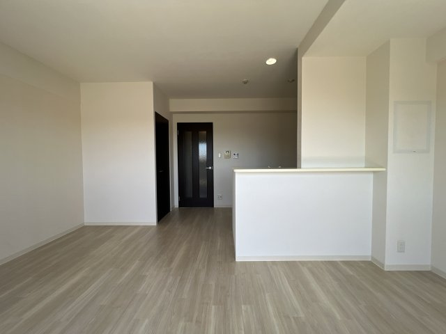 メゾンハピネスⅡの居間・リビング