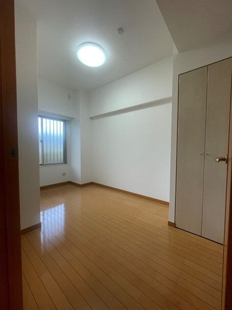 リーベスト東中山の洋室