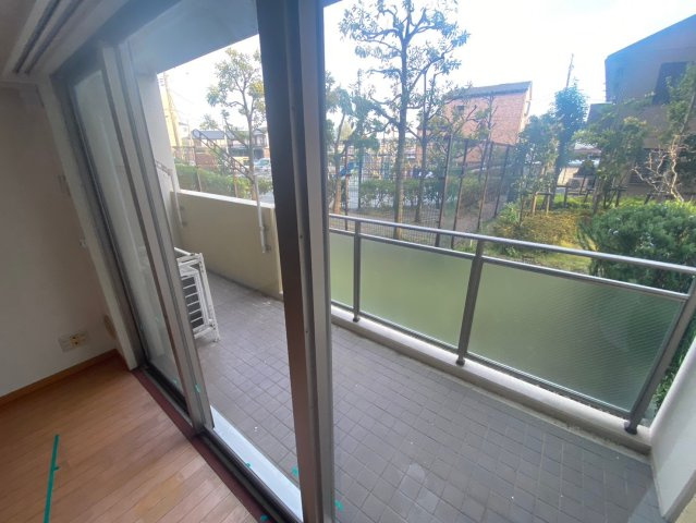 リーベスト東中山のバルコニー