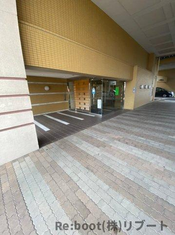 リーベスト東中山のエントランス