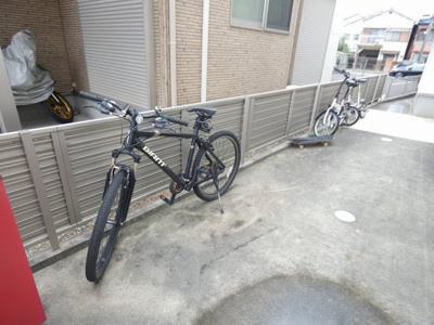 【駐車場】 | GRANDTIC KRSⅡ