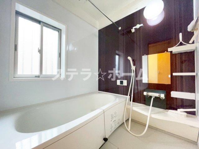 横堤2 中古戸建の浴室|きれいなお風呂です