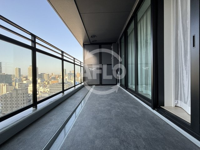 梅田ガーデンレジデンス　扇町小学校区のバルコニー|梅田ガーデンレジデンス　バルコニー