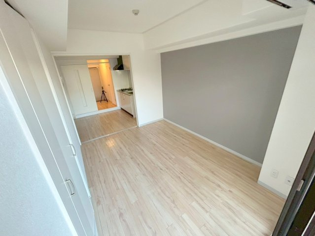 ロイヤルハイツ菅原の居間・リビング