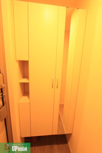 ジーニアル柏井のシャワールーム