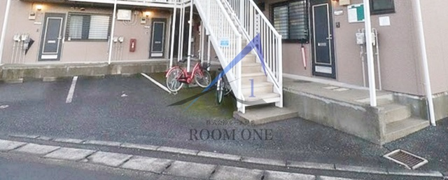 ザ・ドゥシェルのエントランス|エントランスです。