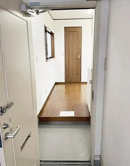 【玄関】 | イーストハイム