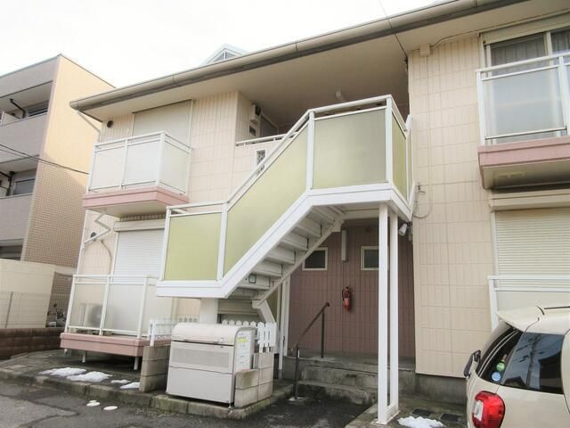 ルミエール金子