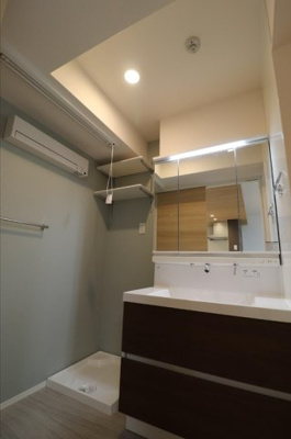 【洗面所】 | ルミナスコート