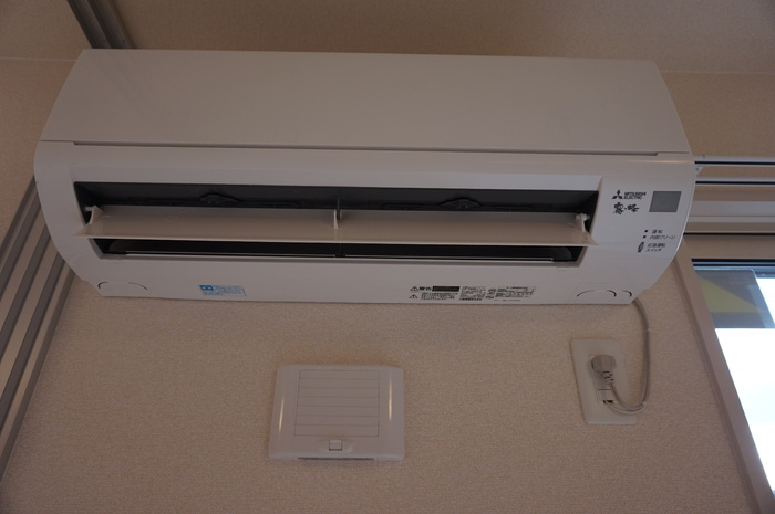 リブ フラットの設備|エアコン