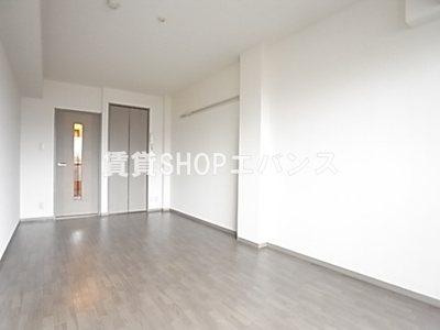 【寝室】 | ハイドランジェ