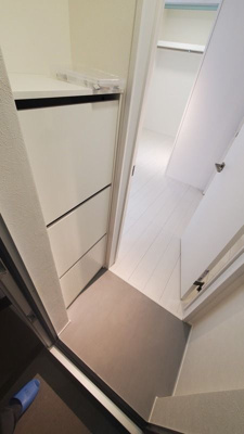 【玄関】 | アンベリール北赤羽