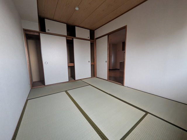 ヒルズコート御影山手の和室