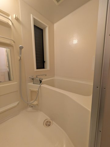 ヒルズコート御影山手の浴室