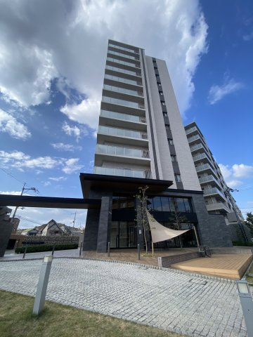 レ・ジェイド高槻古曽部の外観