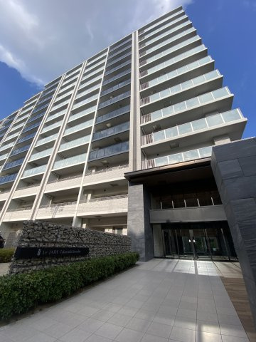 レ・ジェイド高槻古曽部の外観