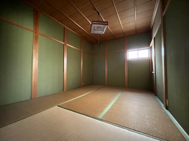 小塩町戸建の和室