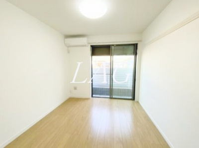 【居間・リビング】 | シエラグランデ高砂 | 洋室のお部屋です。