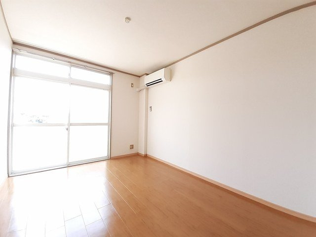 半田ミリオンシティの居間・リビング|使いやすいリビングです