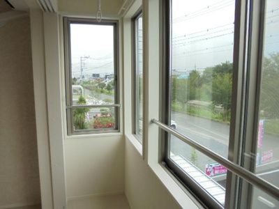 【内装】 | フローリッシュ | インナーテラス