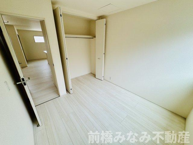 前橋市茂木町第3　５号棟(全８棟)　リーブルガーデン　新築建売分譲の洋室|明るい洋室です