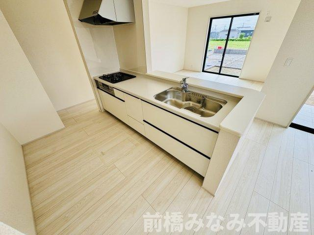 前橋市茂木町第3　５号棟(全８棟)　リーブルガーデン　新築建売分譲のキッチン|キッチンでお料理をお楽しみください