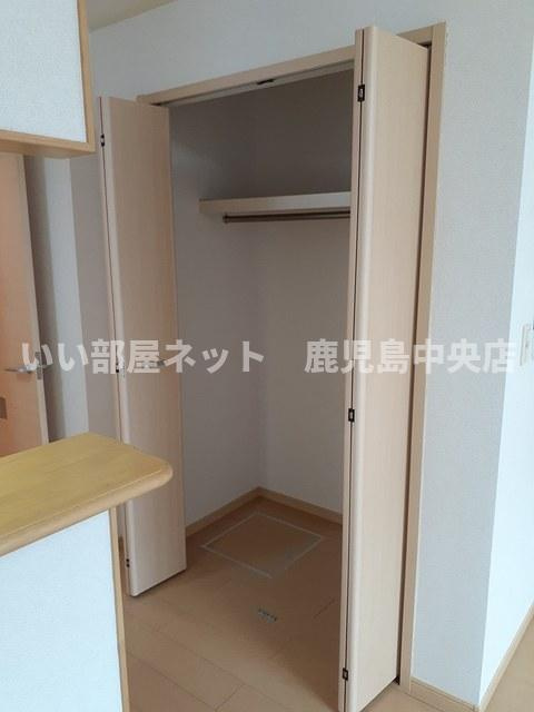 102号室