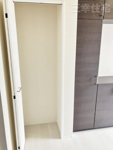 碧南市志貴町の構造・工法・仕様|ご入居後「6ヶ月」「2年」「5年」「10年」、無料の定期点検を実施します。その後5年ごとの期間を定め、有償メンテナンスを受けていただき、最長35年間の延長保証が適用されるシステムを採用しています！