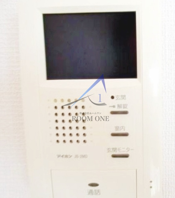 シャルマンドミールのセキュリティ|モニター付きインターホンです。